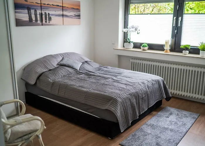 Pfingsberg Eg * Ratingen